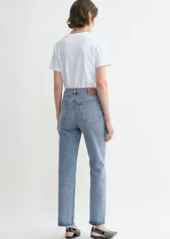 Classic cut denim worn blue