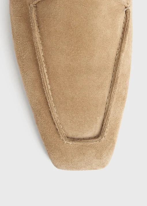 Desert boots camel