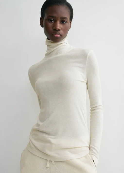 High-neck rib top winter white