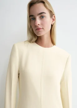 Pocket dress butter