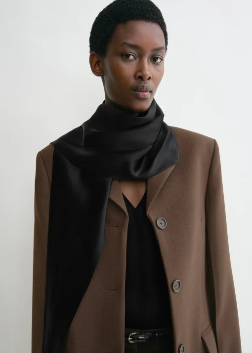 Satin triangle scarf black