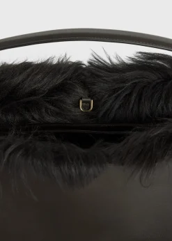 Shearling bag bark