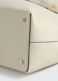 Shearling bag ecru