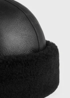 Shearling winter hat black