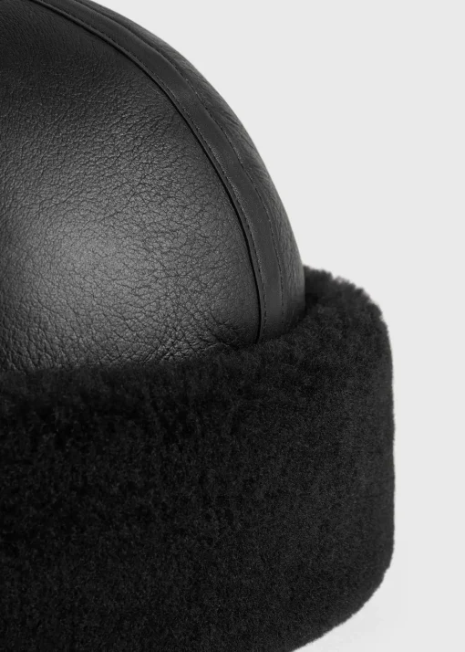 Shearling winter hat black