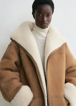 Signature shearling jacket biscuit
