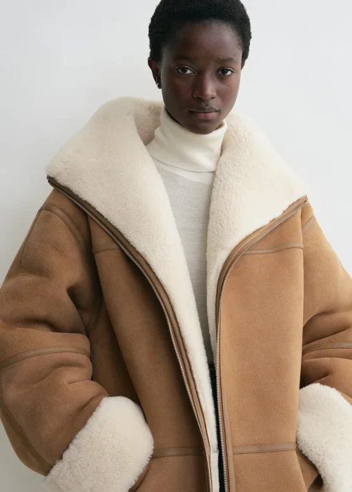 Signature shearling jacket biscuit