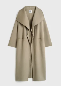 Signature wool cashmere coat truffle