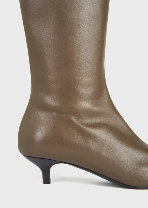 Slim leather knee-high boots ash