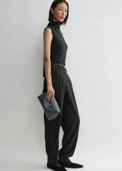 T-Lock leather clutch shark grey