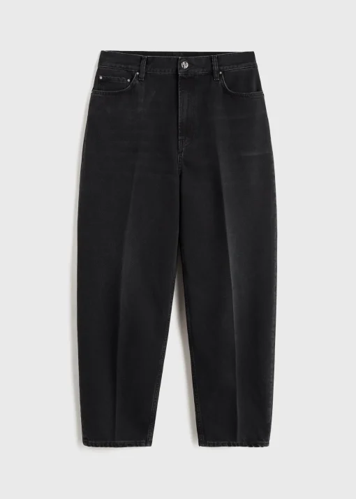 Wide tapered leg denim faded black