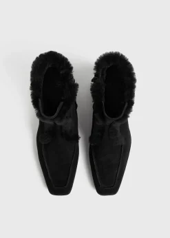 Zipped winter boots black
